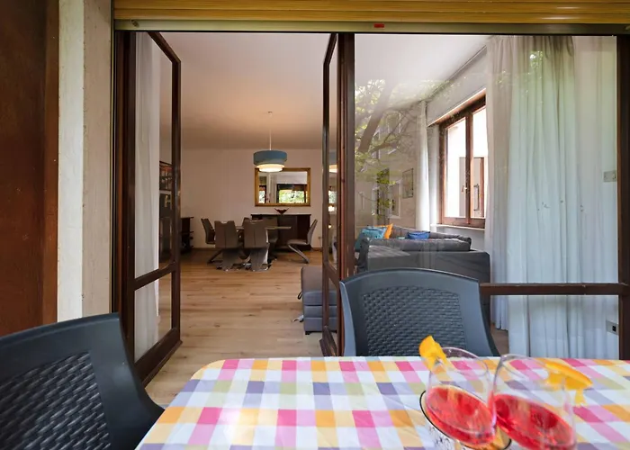 Mit Terrasse By Interhome