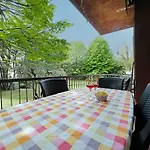 Mit Terrasse By Interhome * ラツィーゼ
