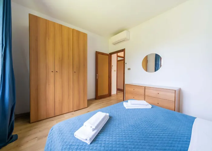 Apartamento Mit Terrasse By Interhome *