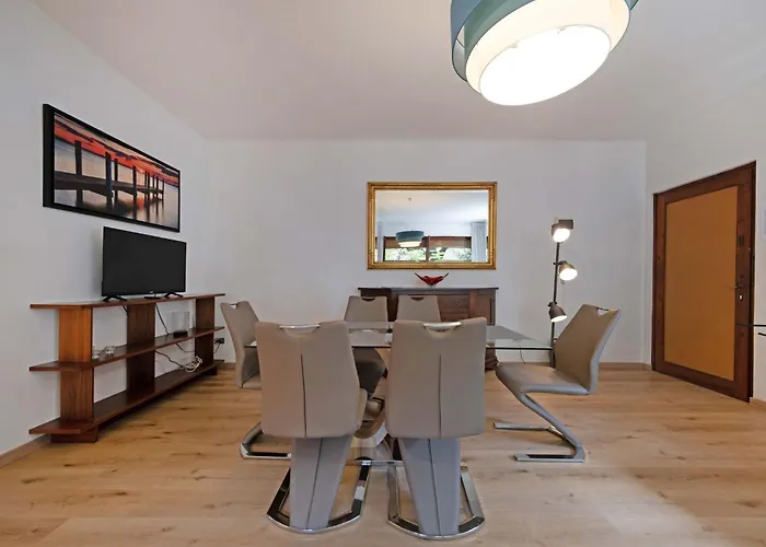 Mit Terrasse By Interhome * Лацизе